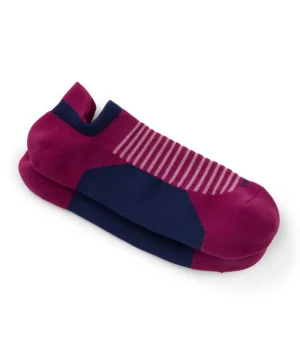Shoes & Accessories>UNTUCKit No-Show Socks Maroon